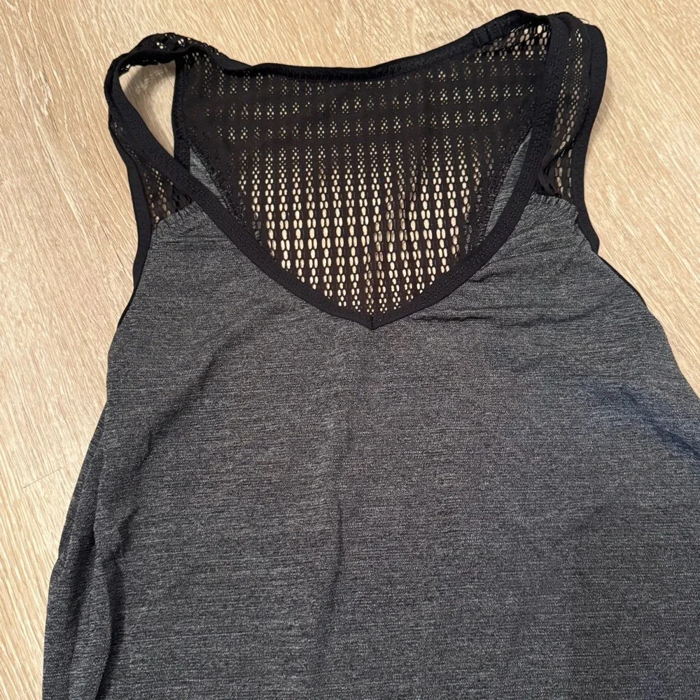Lululemon Run: Tie and Fly Tank
